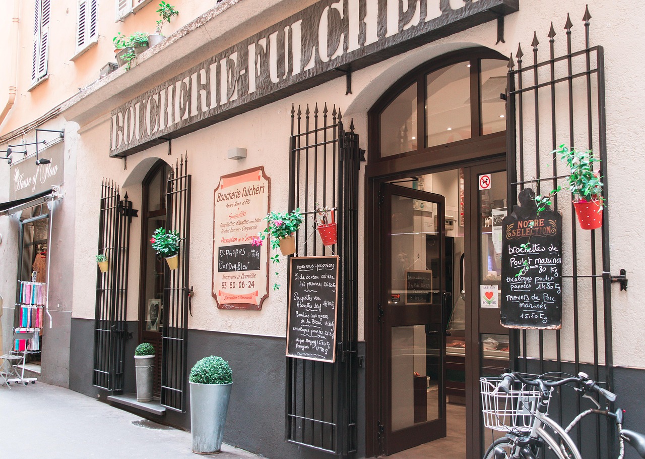 Tagliata di carne alla Fiorentina servita in un ristorante tipico toscano.